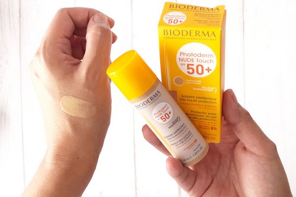 kem chống nắng Bioderma Photoderm Nude Touch SPF 50
