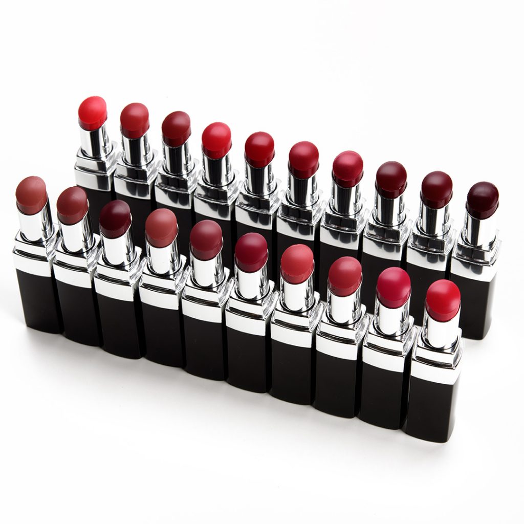 Shades of lipsticks Chanel Rouge Coco Bloom